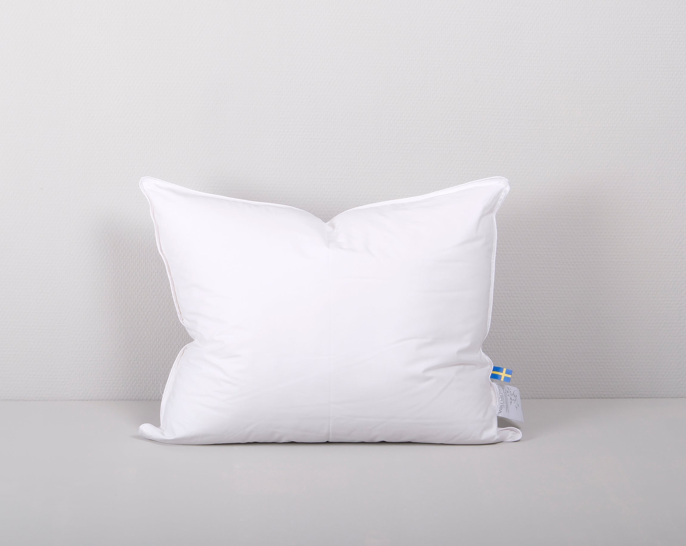 Down feel pillow hotsell